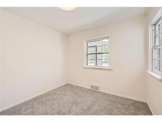 Building Photo - 3808 Welcome Ave N