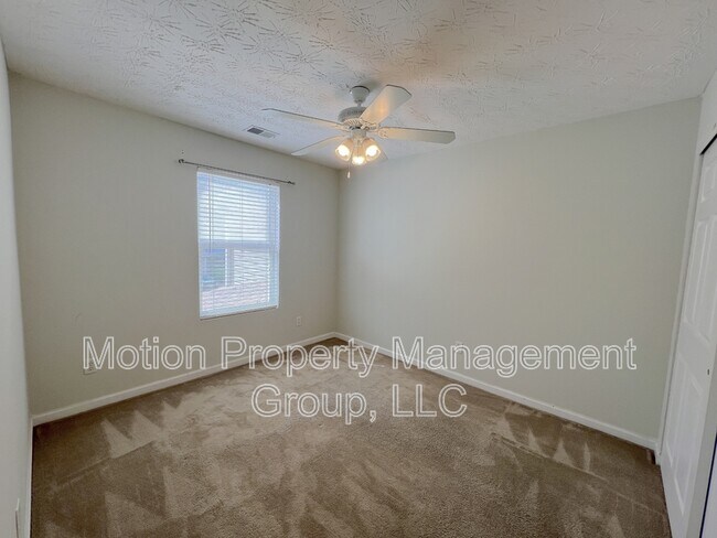 Building Photo - 158 Ellis Drive