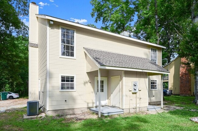 Building Photo - 5374 Rosedown Ct