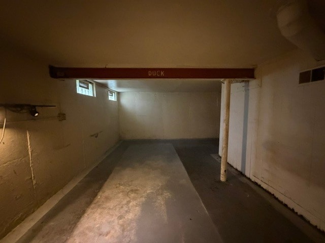 Building Photo - 1306 N Kaley St