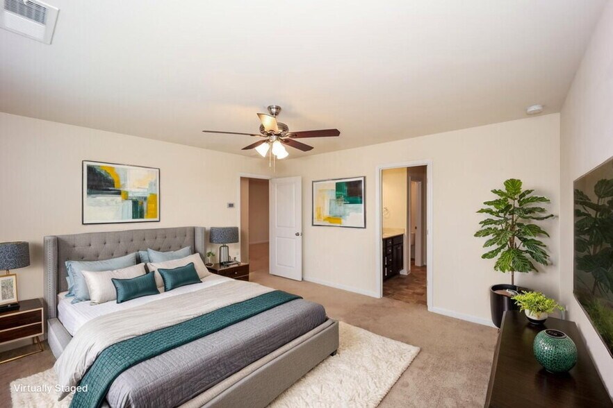 Building Photo - 380 Hamilton Pointe Dr