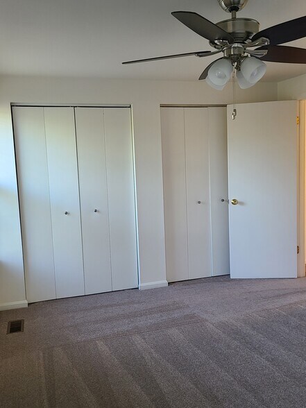 BR 2 - view 2 - 1207 Brice Sq