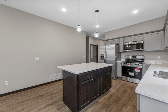 Building Photo - 2019 Essler Dr