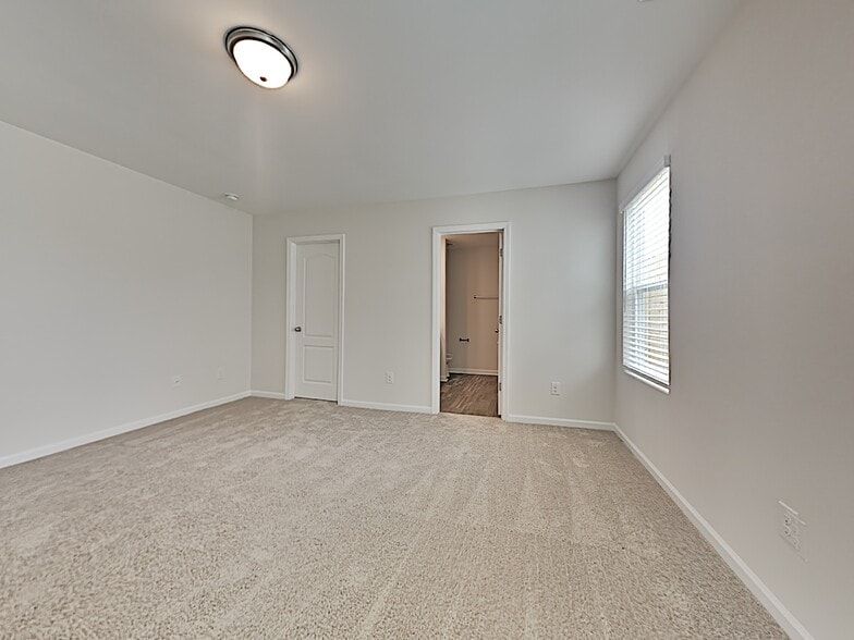 Building Photo - 7116 Brittany Pointer Ct