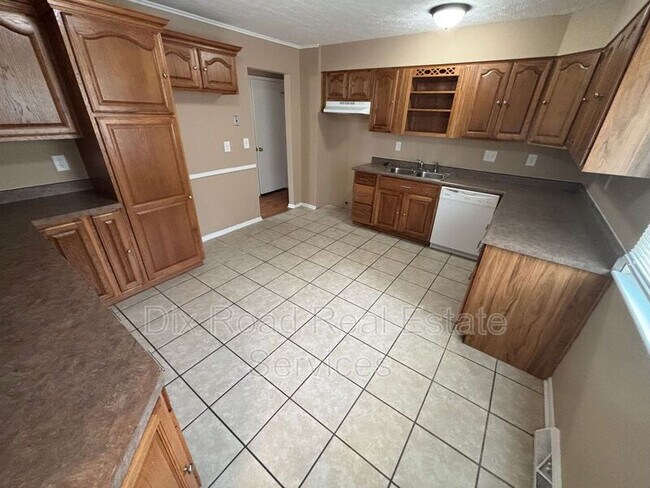 Building Photo - 1148 Blackwell Dr