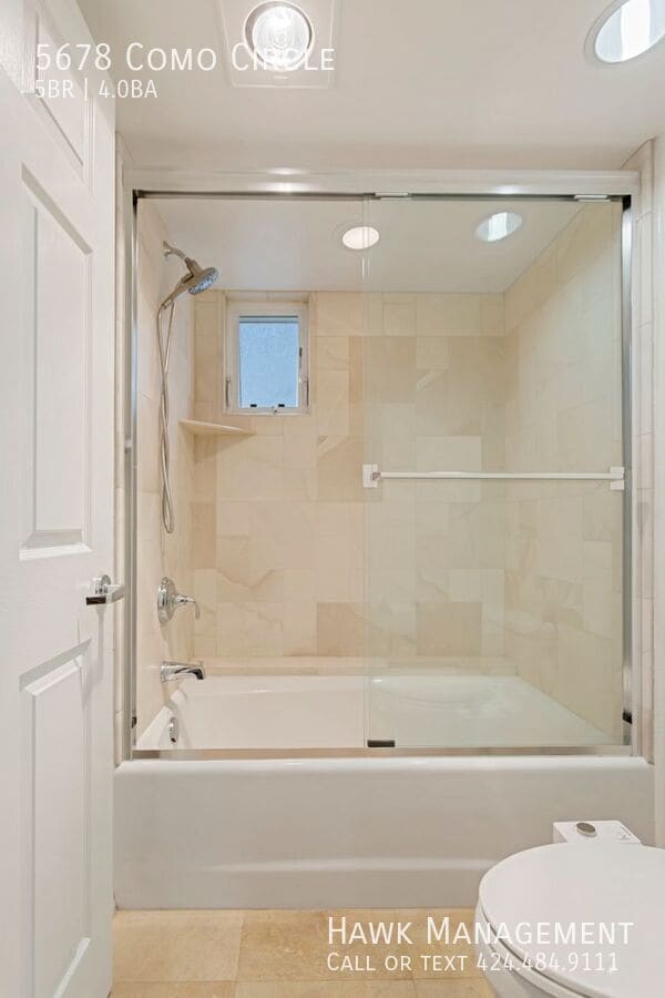 Building Photo - 5678 Como Cir