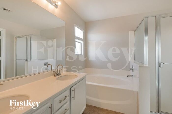 Building Photo - 11237 Alga Ct