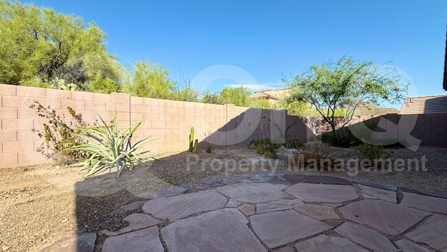 Building Photo - 824 S Saguaro Ridge Pl