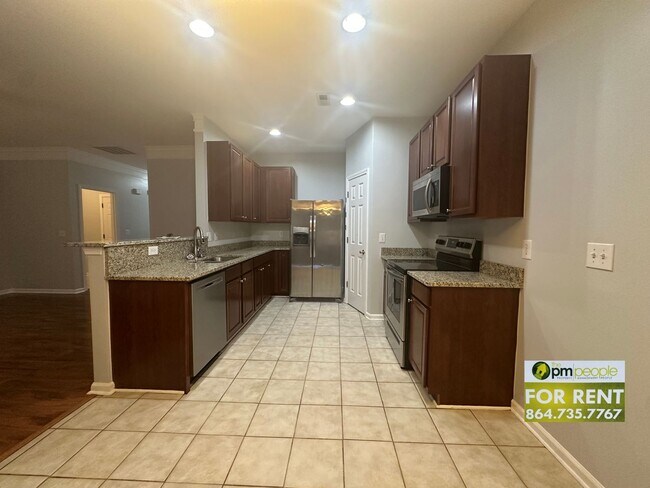 Building Photo - Beautiful Simpsonville 3/2 Available Now!