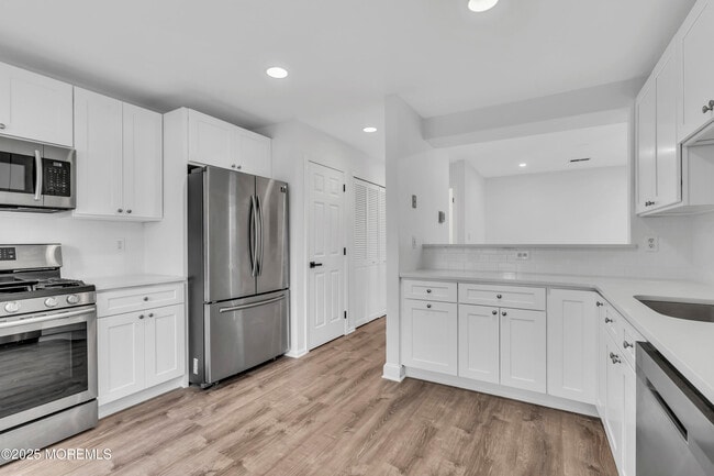 Building Photo - 194 Crooked Stick Ct