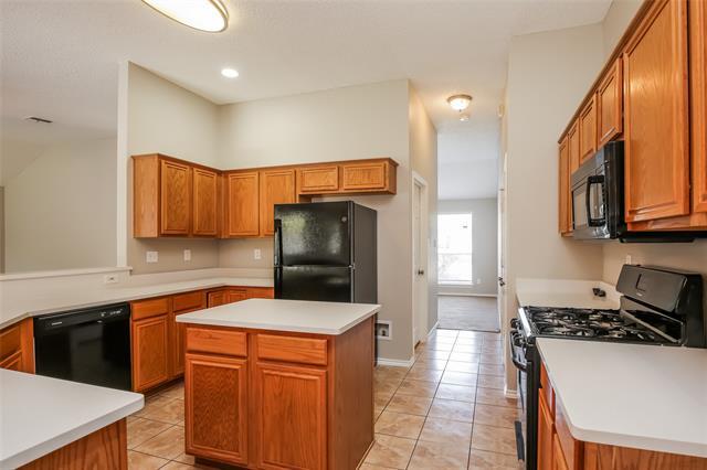Building Photo - 1019 Bonanza Dr