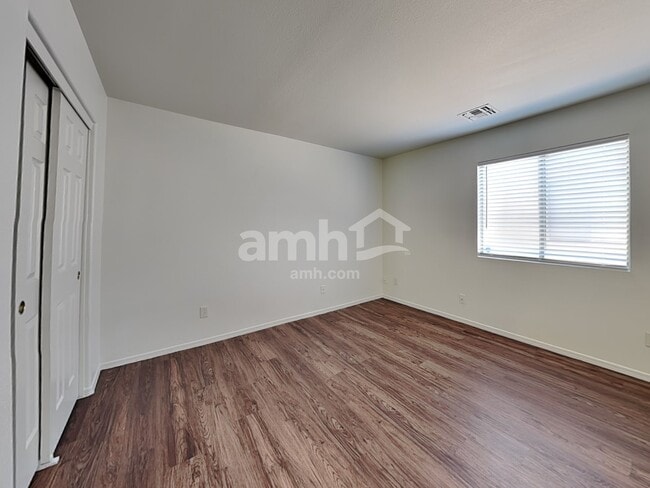 Building Photo - 10830 E Carol Ave