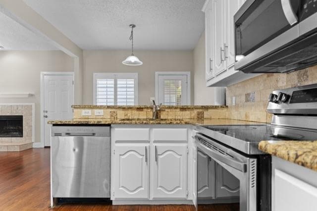 Building Photo - 9435 Blue Jay Way