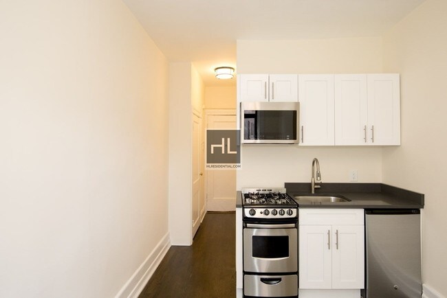 Building Photo - Jane Street