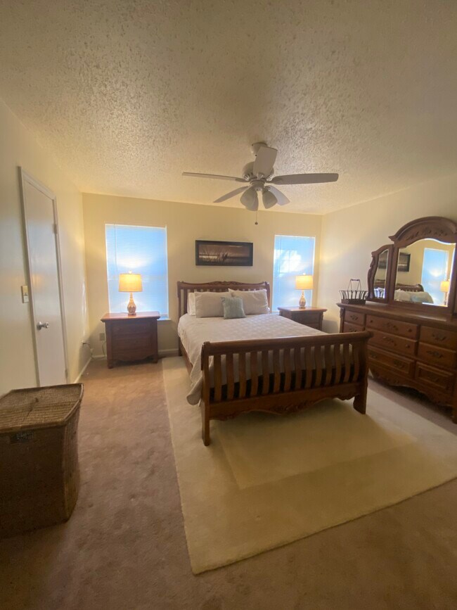 Building Photo - 2307 Dorian Ct