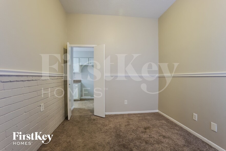 Building Photo - 4118 Algernon Dr