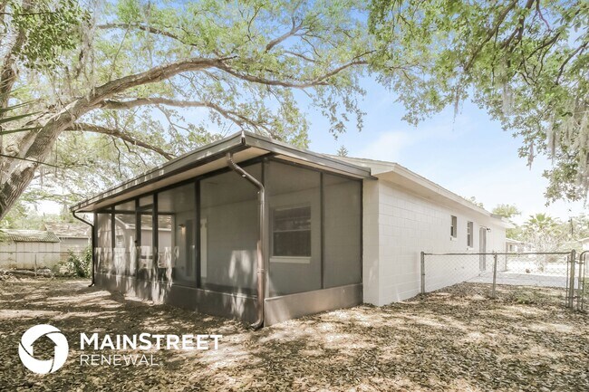 Building Photo - 1524 Kelby Rd