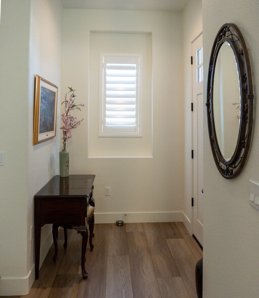 Building Photo - 3066 El Capitan Dr