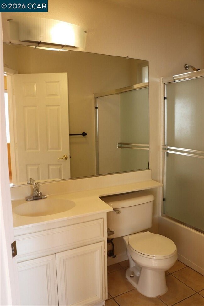 Building Photo - 4037 Coleman Cir