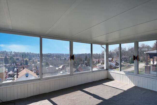 Sunroom with stunning views of Brentwood - 121 Owendale Ave