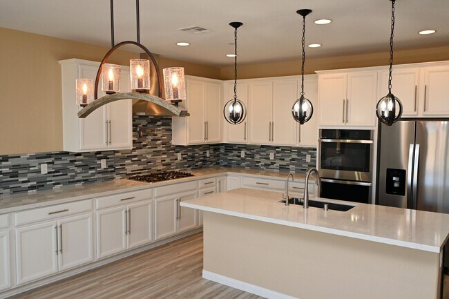 Building Photo - 340 Cadence Vista Dr