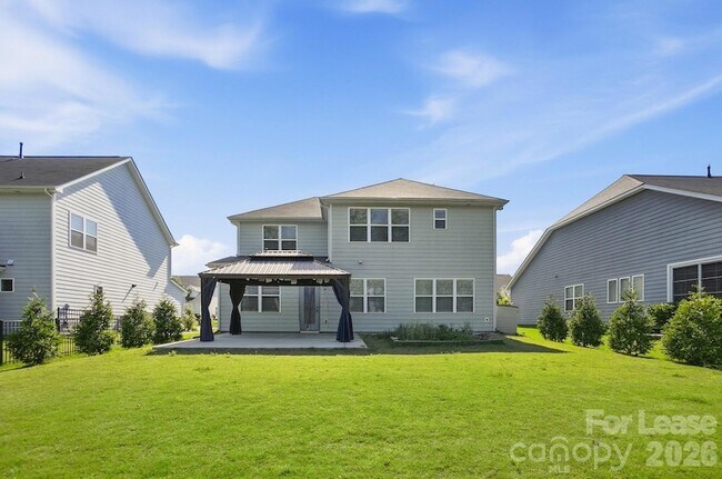 Building Photo - 6532 Wildbrook Dr