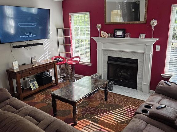 Building Photo - Build Equity While Leasing - Lease and Own...