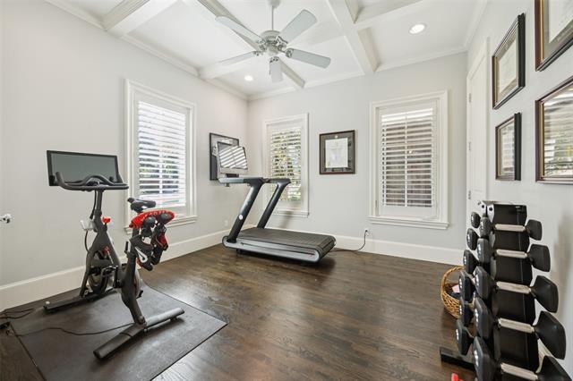 Building Photo - 6435 Glenrose Ct