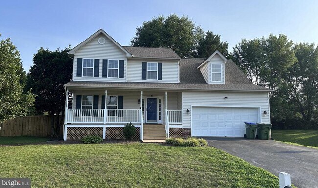 Building Photo - 10100 Bellevue Ct