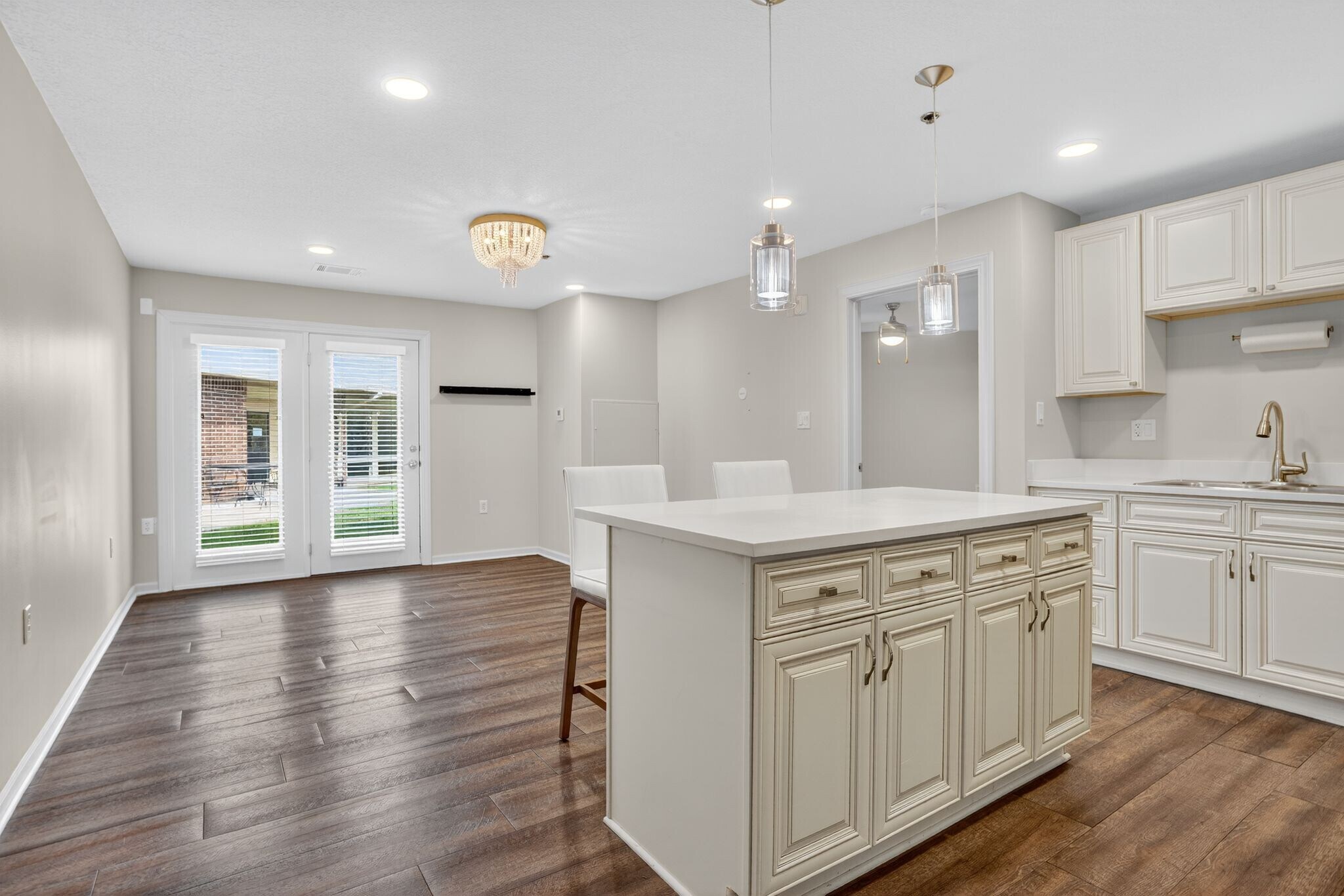 Building Photo - 2900 NE Kendallwood Pkwy