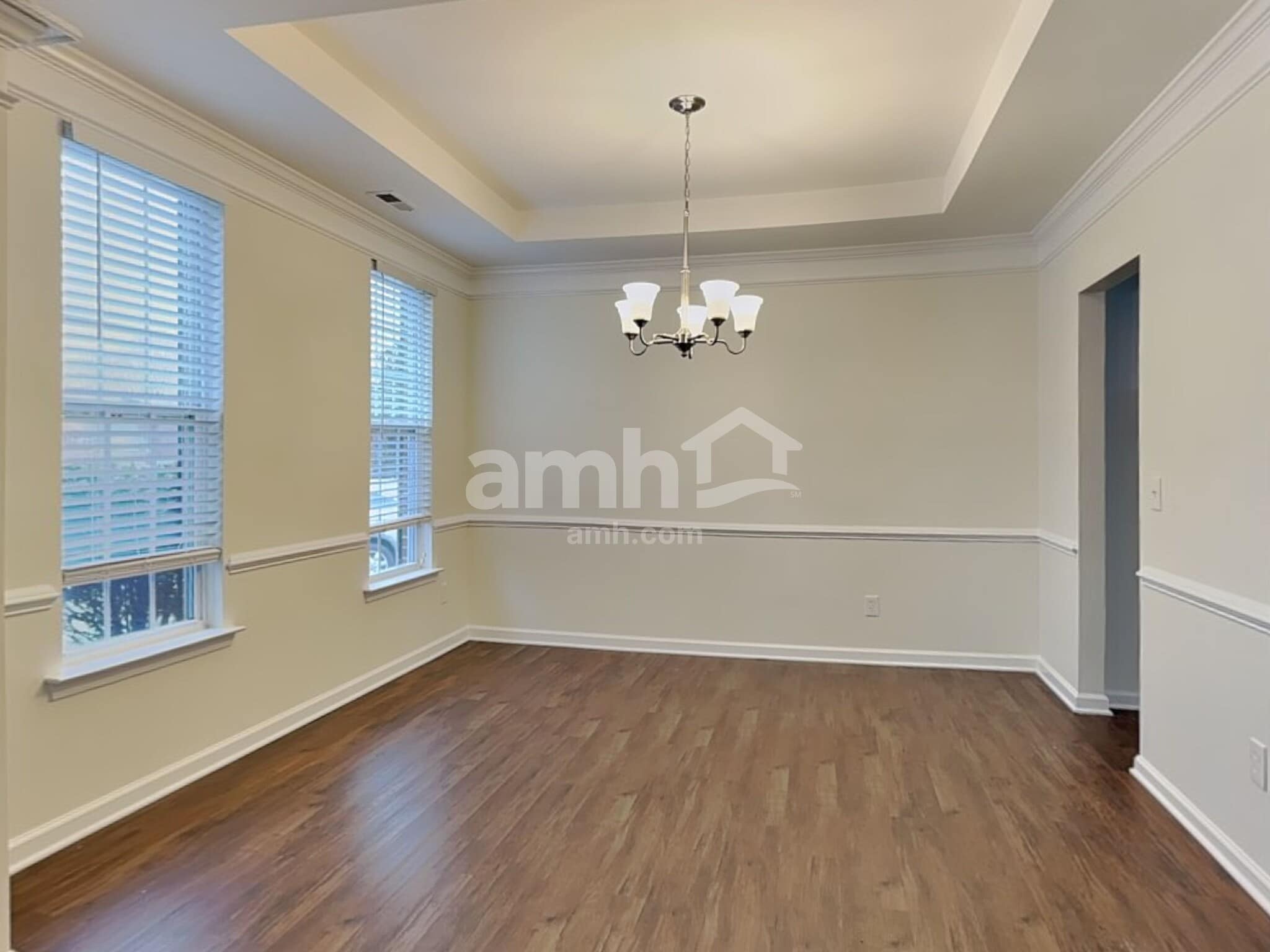 Building Photo - 4205 Lindsey Ln