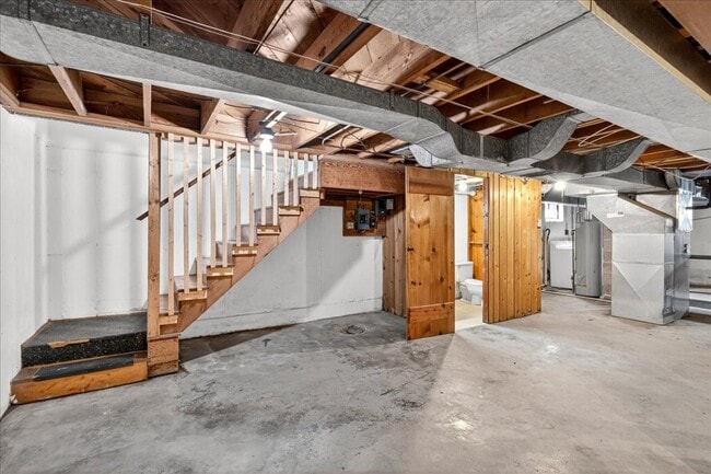 Building Photo - 7512 Dale Ave