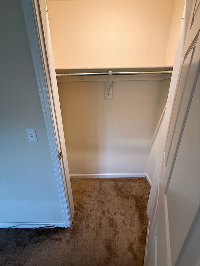 Building Photo - 3494 Linden St