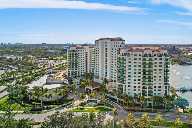 Building Photo - 3630 Gardens Pkwy