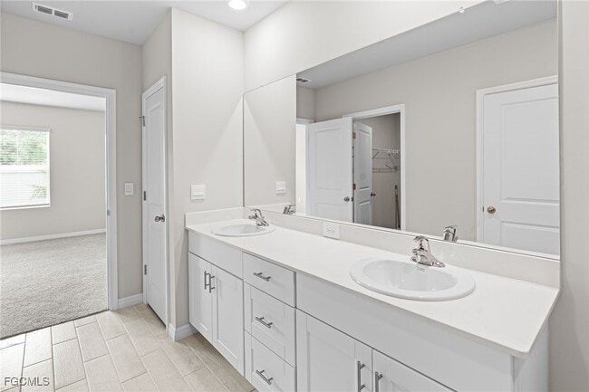 Building Photo - 1150 Brooklands Dr