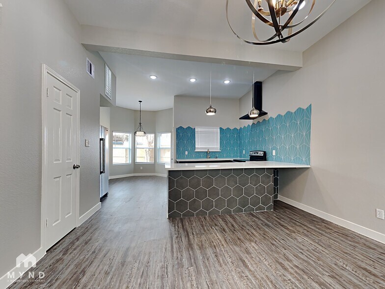 Building Photo - 1535 Stevenage Ln