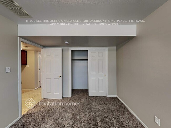 Building Photo - 356 S 33rd Ave