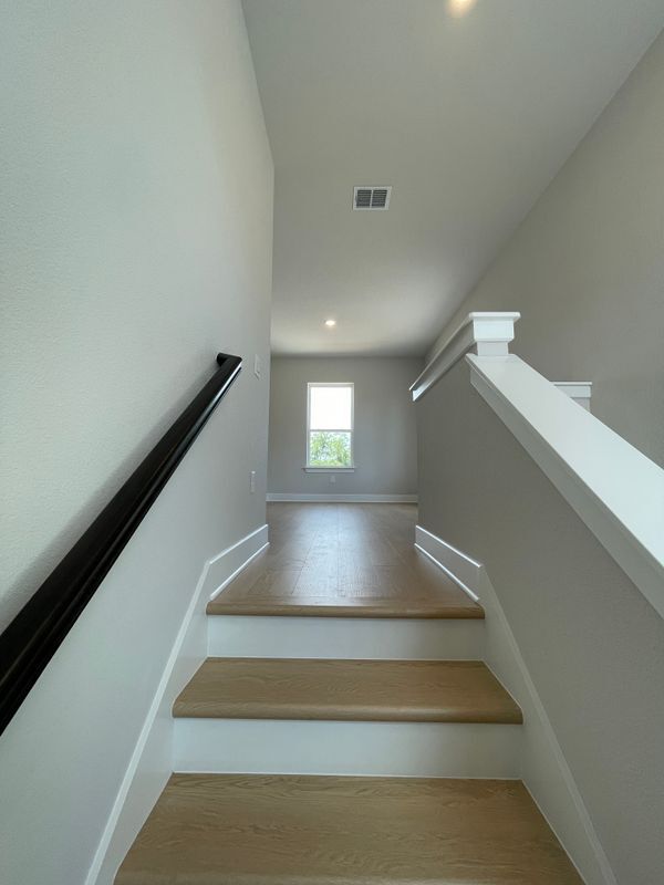 Building Photo - 4701 Wally Ave