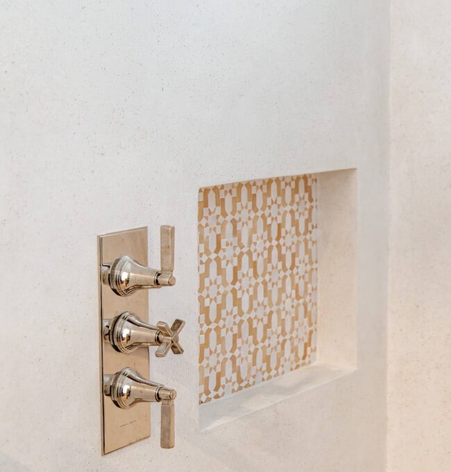 Building Photo - 21 Old Stone Hwy