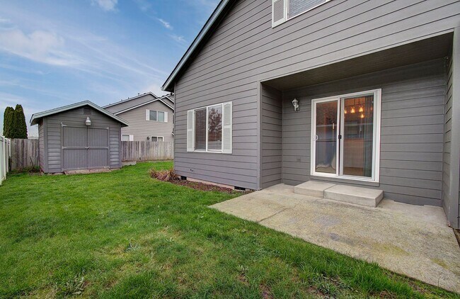 Building Photo - Moore 12918 &amp; 5000