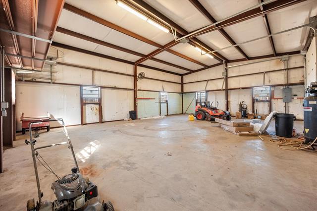 Building Photo - 1301 County Rd 705