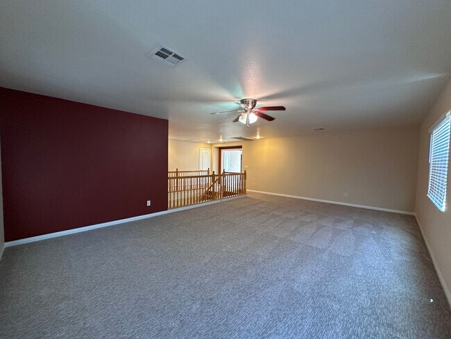 Building Photo - Summerlin Beauty