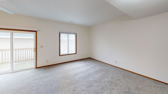 Interior Photo - 1107 Delaware