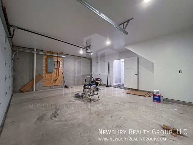 Building Photo - 1819 Chessland St