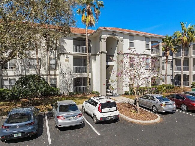 Building Photo - Stylish 2 Bed, 1 Bath Condo in Bella Terra...