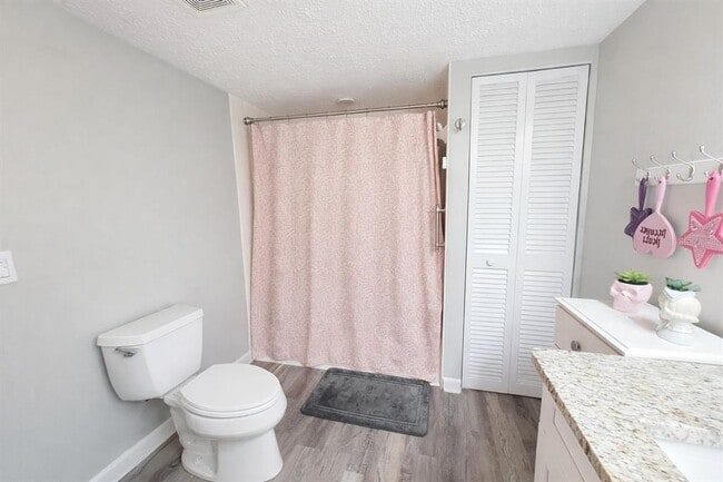 Building Photo - 14521 Catalina Cir