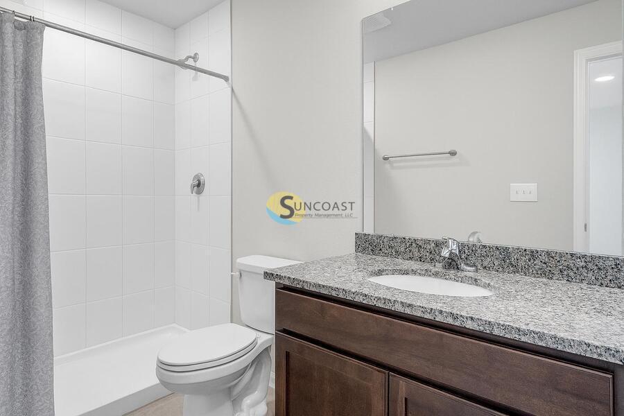 Building Photo - 6473 Sweetbay Ln