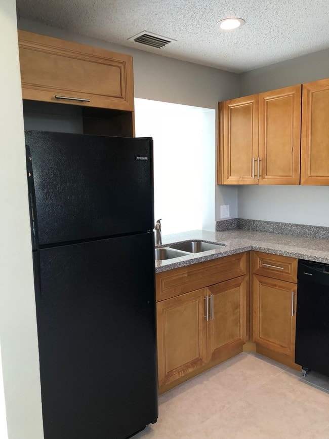 Building Photo - 5154 Breckenridge Pl