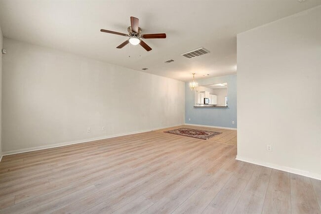 Building Photo - 1331 Diamond Drape Dr
