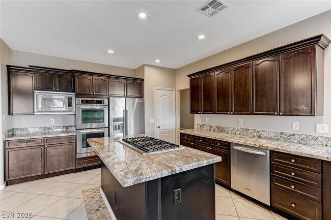 Building Photo - 4344 Tall Tree St